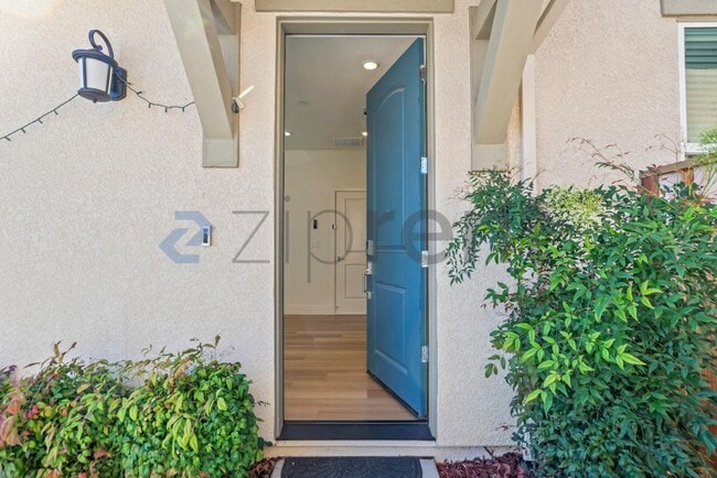 Photo - 5545 Oberon Ave