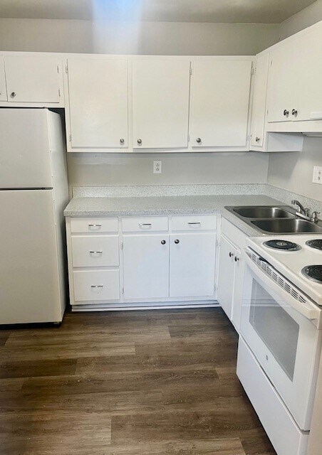 Cocina renovada - Countryside Estates