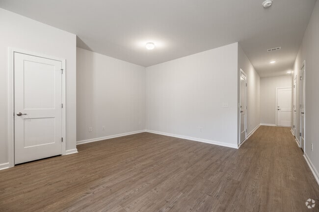 3BR, 2.5BA - 1353SF - Living Room