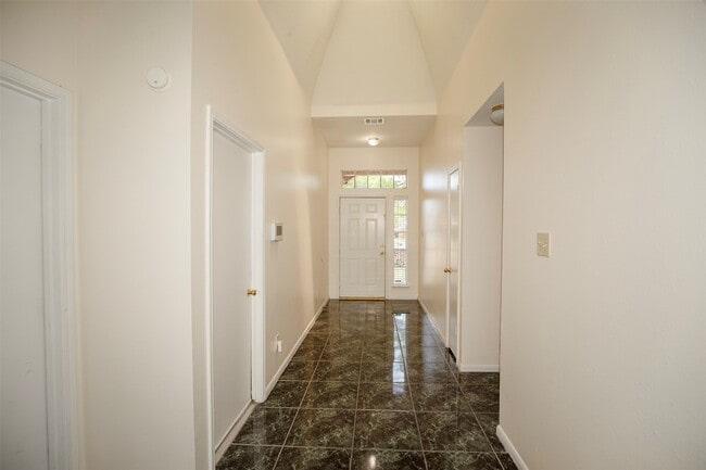 Photo - 11514 Sagecreek Dr