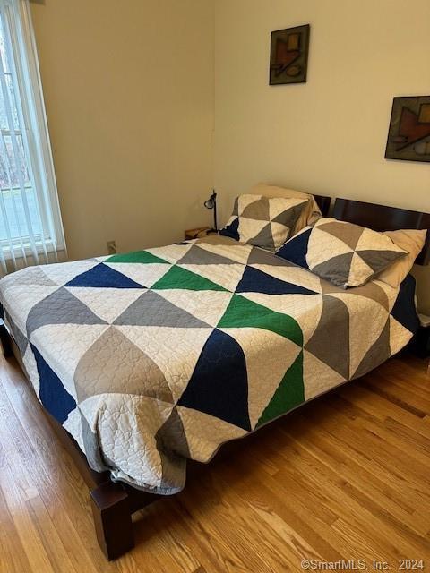 Photo - 108 Middlesex Turnpike