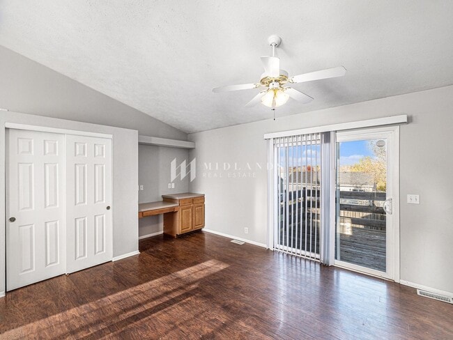 Photo - Multi-Level Elkhorn Home