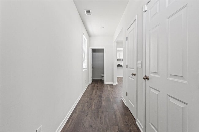 Photo - 5144 Captain Dr