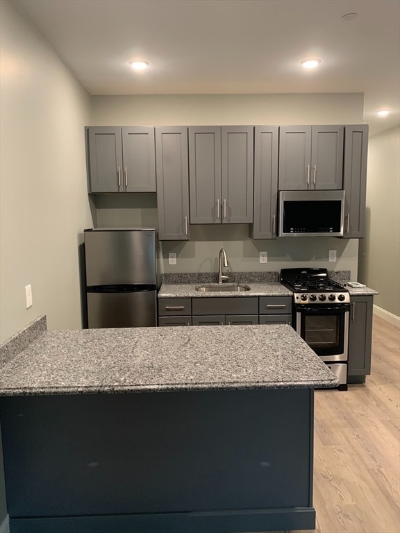 Building Photo - 14 Yeamans St Unit 303