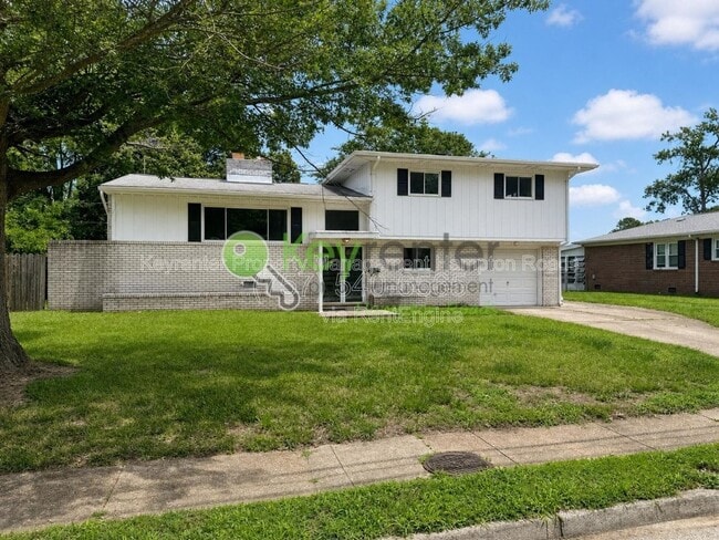 Building Photo - 608 Charlton Dr