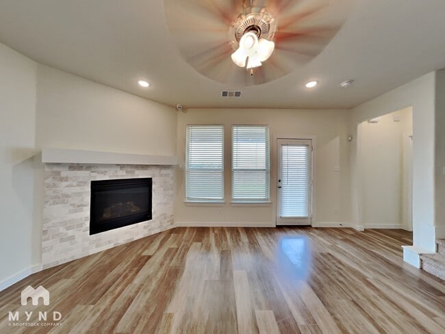 Photo - 4725 Tanglewood Dr