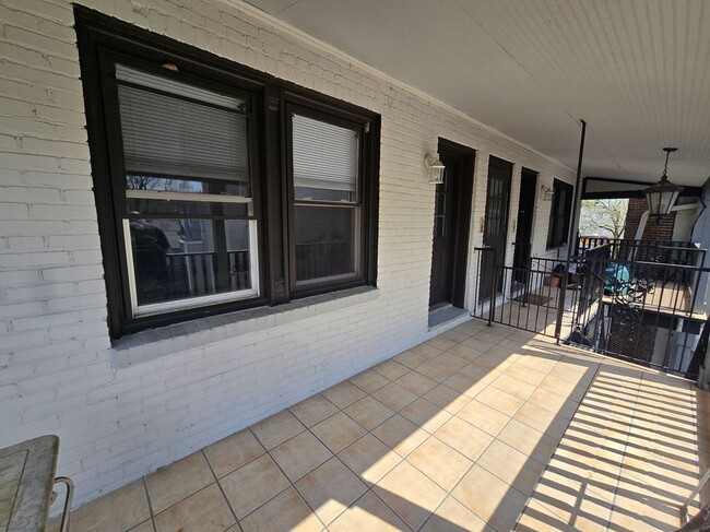 Photo - 1804 E 3rd St