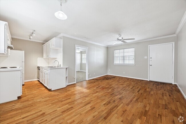 Building Photo - 3620 Garrott Rental
