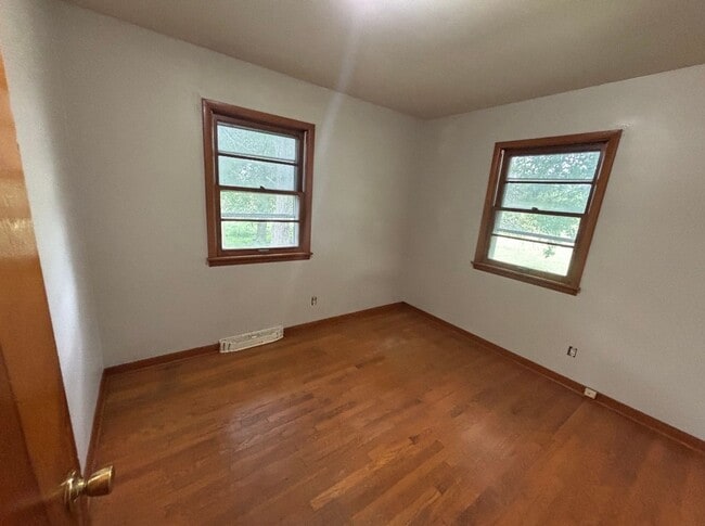 119 2nd St