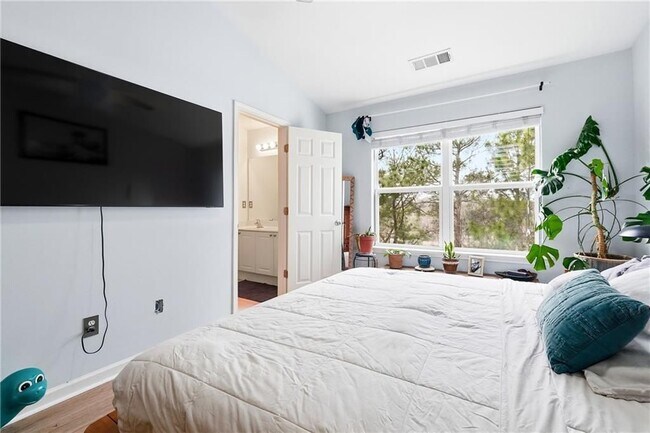 Photo - 1149 Liberty Pkwy NW