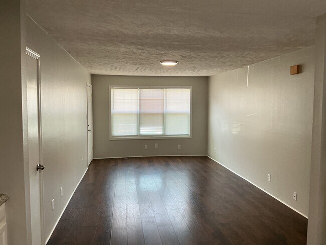 Photo - 27 Brianfield Dr Unidad A