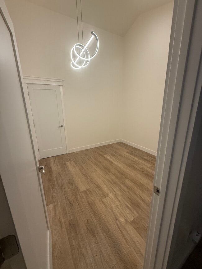 Photo - 73-4583 Kukuki St Unidad 1 Bd 1 Br - Makai Side