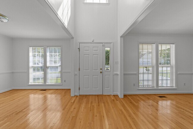 Photo - Spacious 3-Bedroom Home with Bonus Room and Community Perks