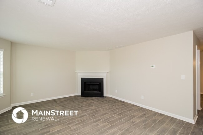 Photo - 7985 E Field Dr