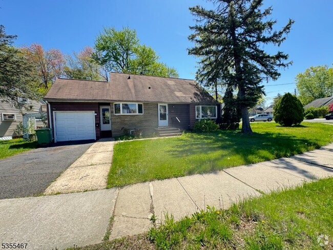 Building Photo - 105 Independence Dr Rental