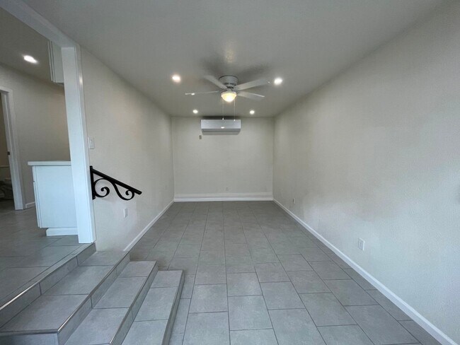 Photo - BRAND NEW ADU - 2+1 w/appliances, upgrades...
