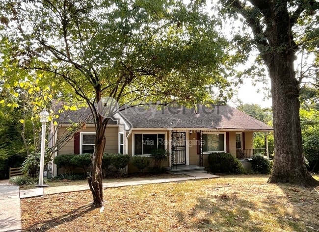 Building Photo - 1275 Duane Rd