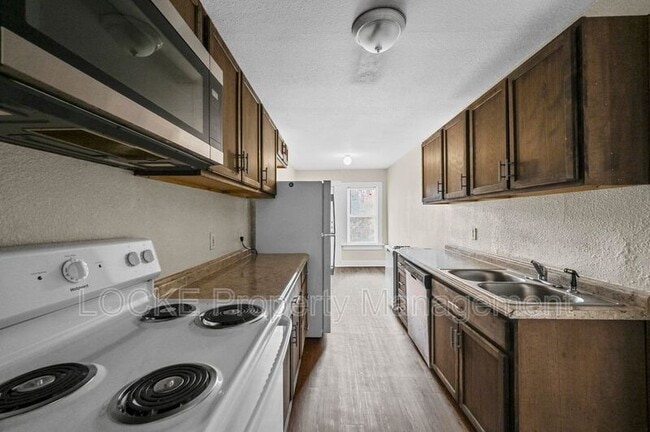 Photo - 1016 E Arlington Ave