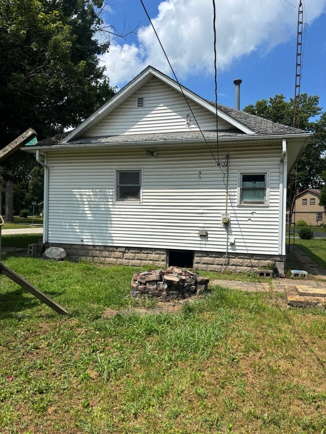 Photo - 435 S Cedar St