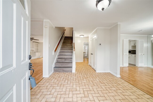 Photo - 3114 Cypress Point Dr