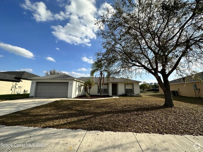 Building Photo - 5311 Cinnamon Fern Blvd Rental