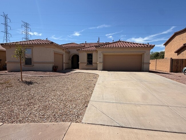 Building Photo - Spacious 3 Bedroom Single Story Peoria With A 3 Car Garage
