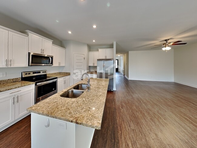 Photo - 5018 Mountain Springs Rd