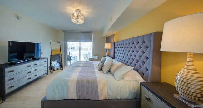 Photo - 485 Brickell Ave Apartment Unit ID1240575P