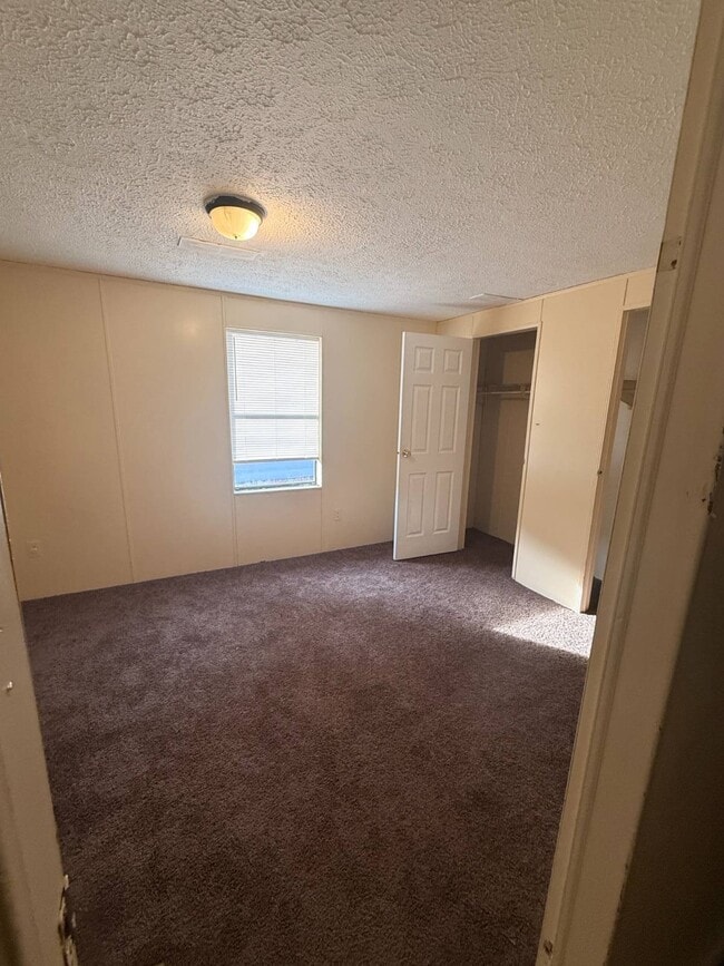 Photo - 47 Kimberly Ln