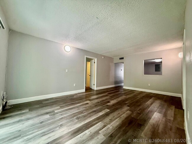 726 SW 81st Ave Unit 14A