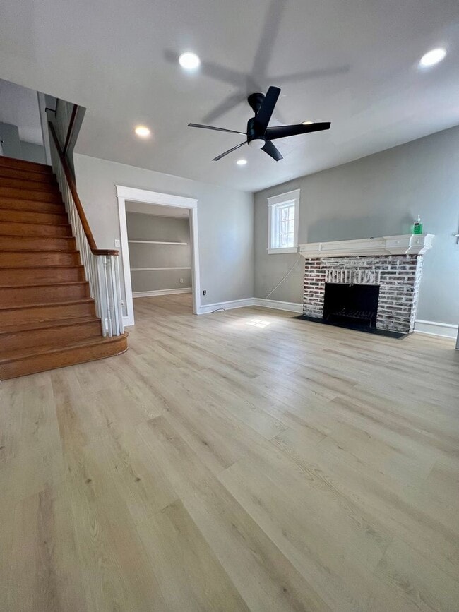 Photo - Gorgeous 3-Bedroom Townhome in Parkside! Available NOW!