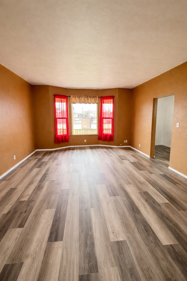 Photo - 829 Emerson Ave Unit 829 Emerson