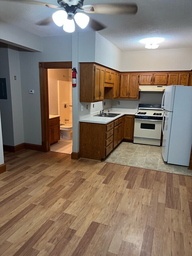 Photo - 307 Elm Ave Apartments Unit 2
