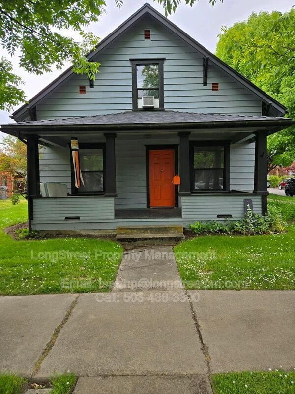 Photo - 801 SW 11th St