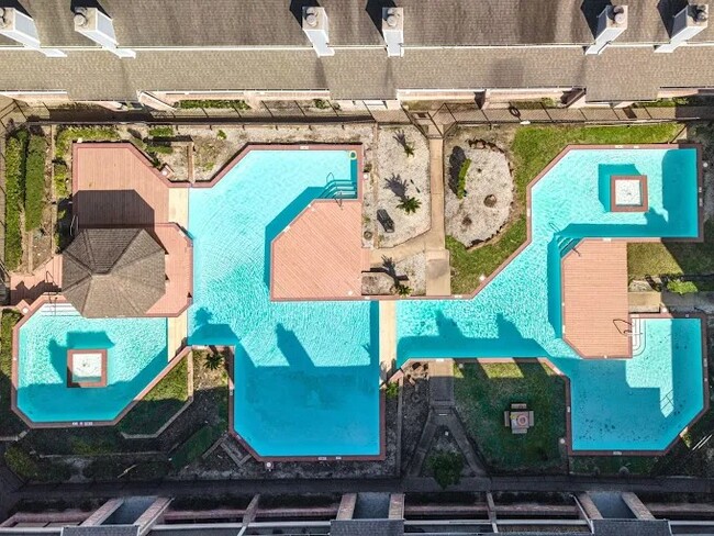 Photo - La Cordoba Apartments