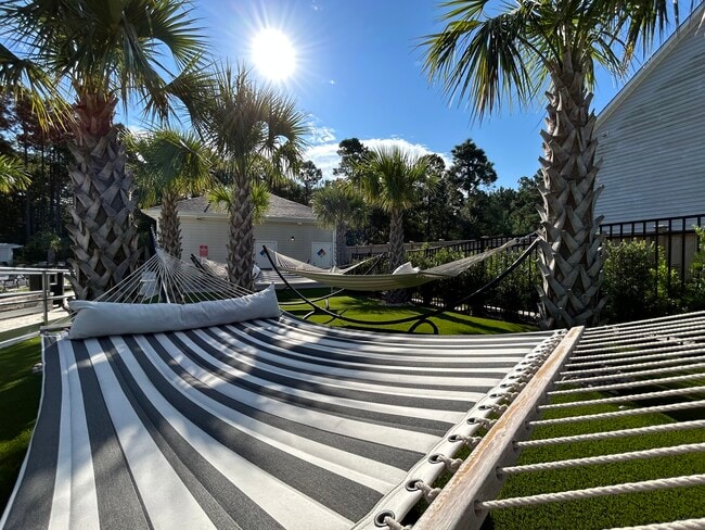 Photo - Palisades at Lewis Creek