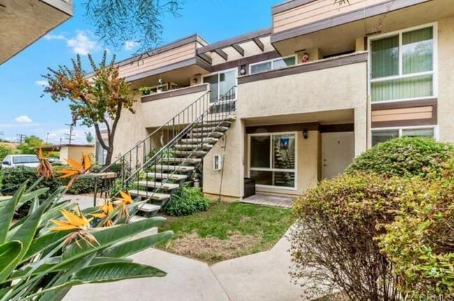 Beautiful Remodeled 2 bedroom 1 bath - Beautiful Remodeled 2 bedroom 1 bath Rental