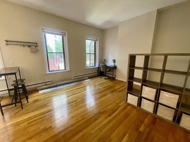 Photo - 115 St Botolph St Unit 3