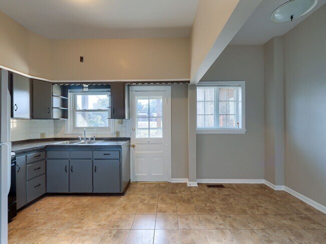 Photo - 2210 N 3rd St Unit 2208 N 3rd St- 1