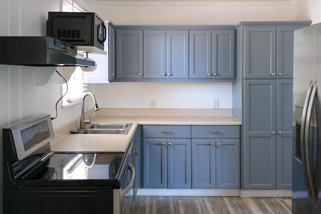 Photo - Charming 3/1.5 ranch style house!
