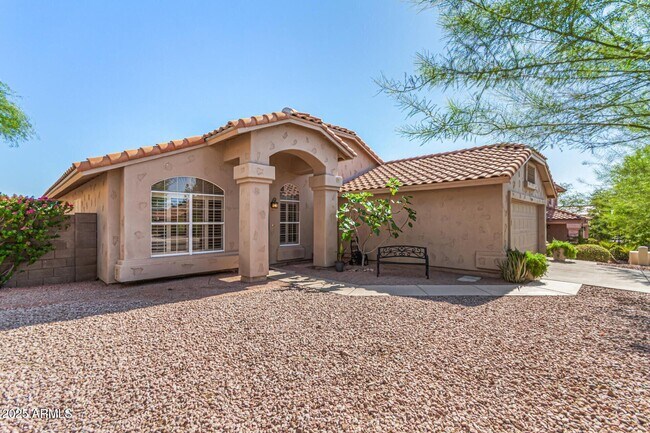 Building Photo - 1249 E Villa Maria Dr Rental