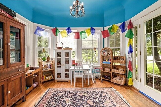 Photo - 402 W Ila St