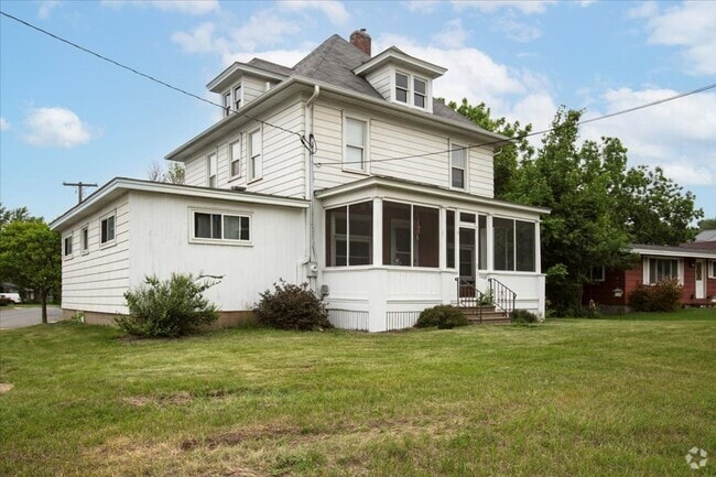 Building Photo - 1401 Stout Rd Unit 1401 Stout Rd. - B Rental
