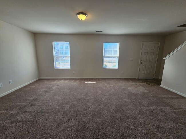 Photo - NEW LISTING!!!!!