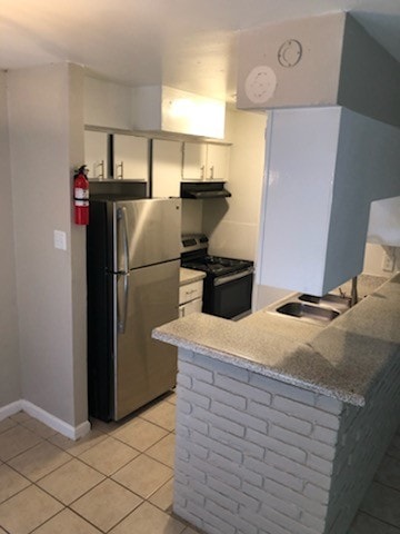 Updated Kitchen - Spring Branch Gardens Apartments