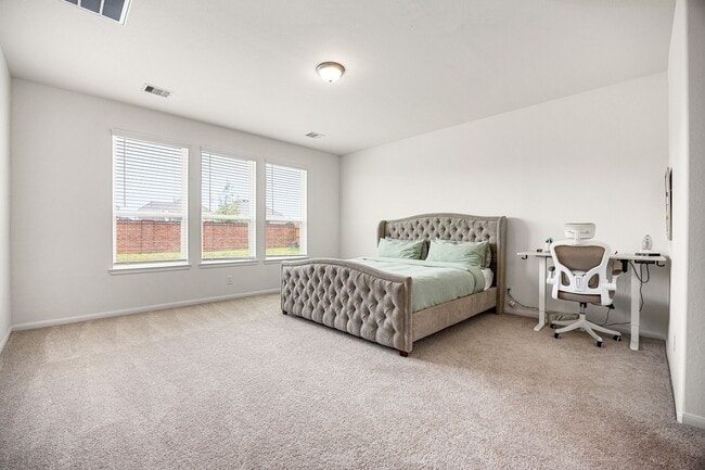 Photo - 2487 Solaris Bnd Dr