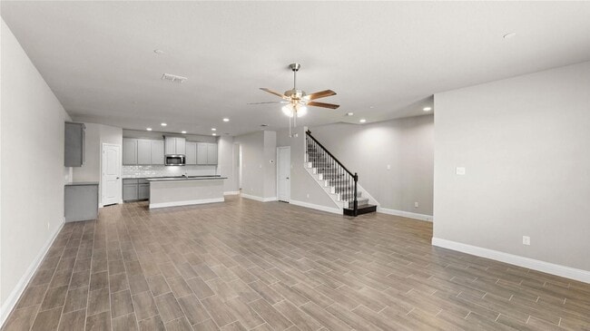 Photo - 5968 Bursey Rd