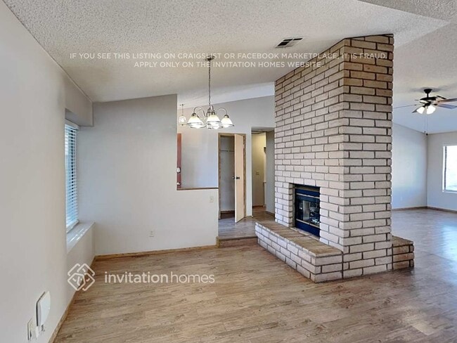 Photo - 832 Anchor Dr