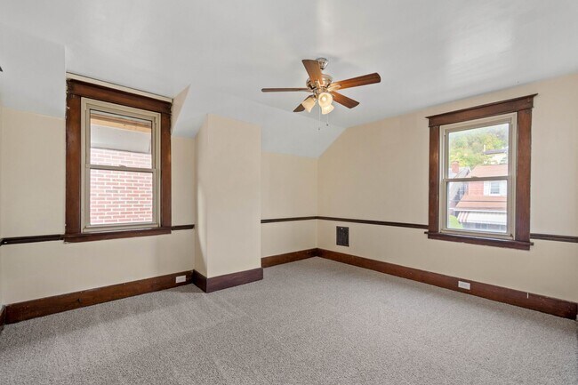 Photo - AVAILABLE ON MARCH 19! BEAUTIFUL 5 BEDROOM...