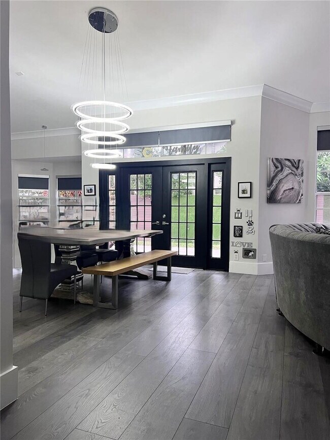 Photo - 1371 Bayview Cir